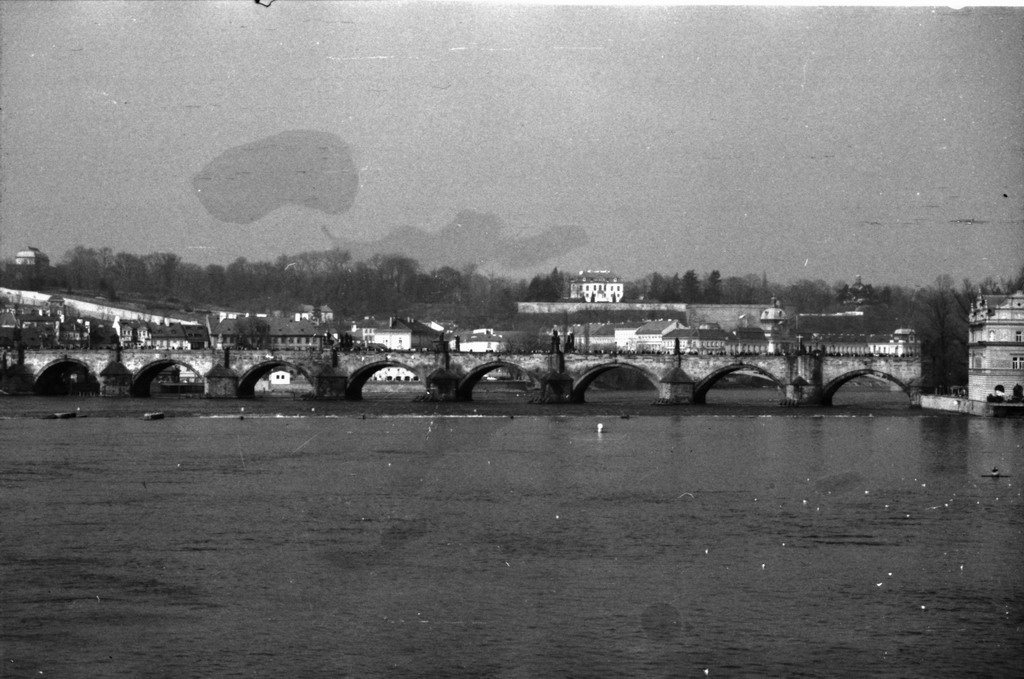 Image 17 of 63  -  182 kB