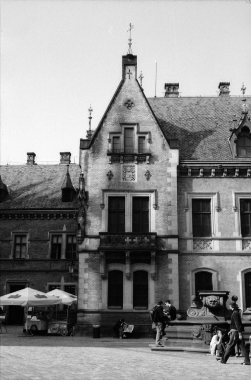 Image 53 of 63  -  67 kB