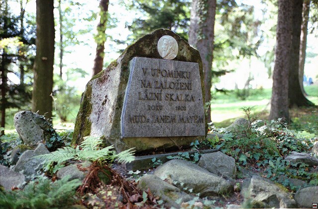 img00011.jpg