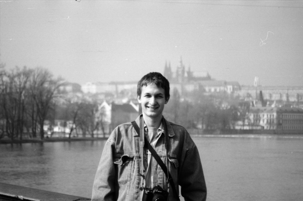 Image 15 of 63  -  121 kB